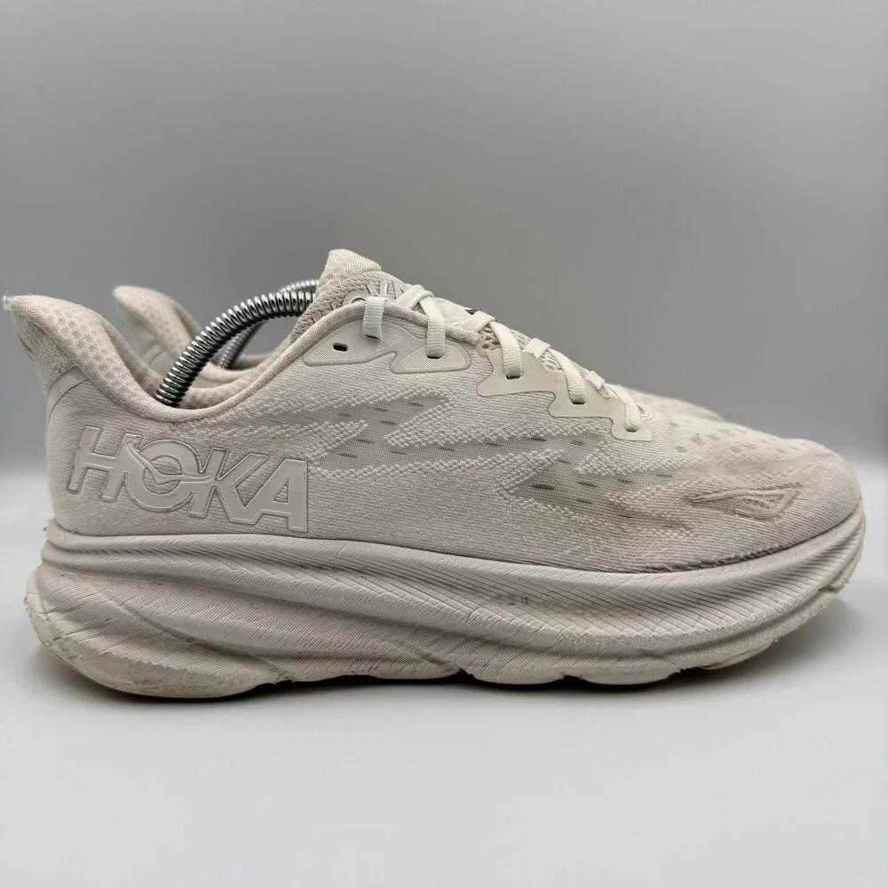 Hoka One One Clifton 9‎ Women Size 11 White Running Shoes Athletic Sneakers